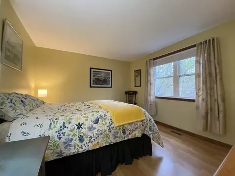 Bedroom - 10 Hitching Post Rd, Amherst, MA 01002 photo 1 of 2