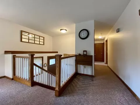 Entry Way - 10 Hitching Post Rd, Amherst, MA 01002 photo 1 of 1