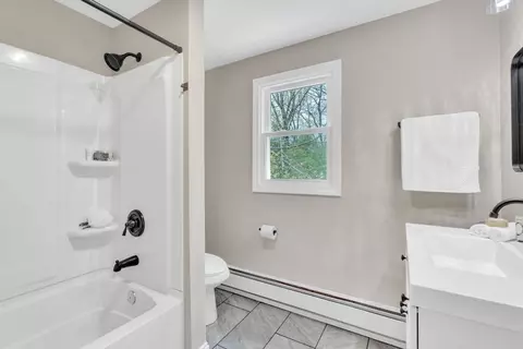 13 Sterling Dr, Easthampton, MA 01027 photo 22