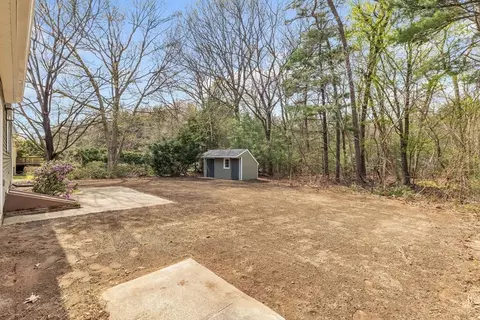 13 Sterling Dr, Easthampton, MA 01027 photo 31