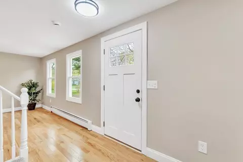 13 Sterling Dr, Easthampton, MA 01027 photo 16