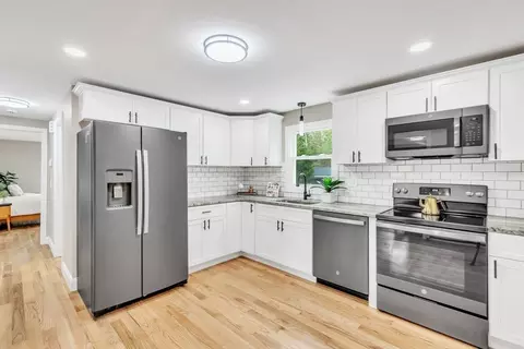 13 Sterling Dr, Easthampton, MA 01027 photo 7