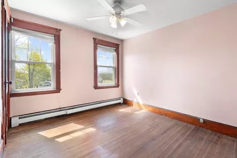 Bedroom - 77 Coolidge Ave, Weymouth, MA 02188 photo 1 of 7