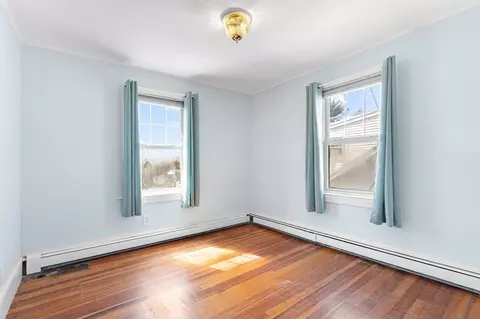 Bedroom - 77 Coolidge Ave, Weymouth, MA 02188 photo 7 of 7