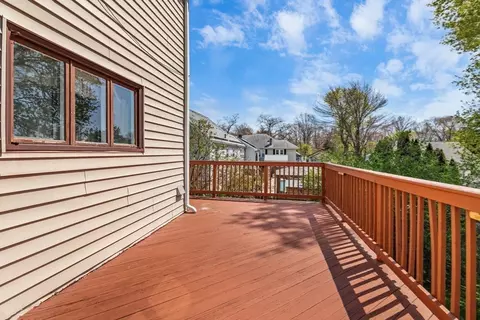 Exterior - 77 Coolidge Ave, Weymouth, MA 02188 photo 4 of 6