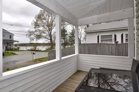 Exterior - 21 Highland Bay Dr, Wareham, MA 02571 photo 2 of 5