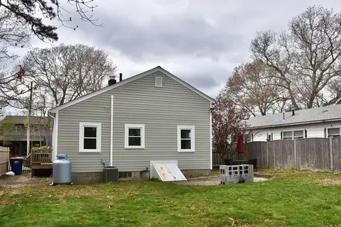 Exterior - 21 Highland Bay Dr, Wareham, MA 02571 photo 5 of 5
