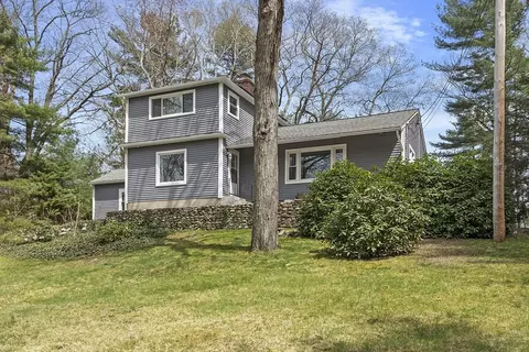 733 Oxford St S, Auburn, MA 01501