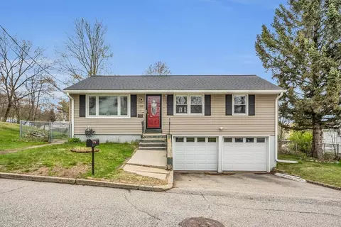 105 Doris St, Manchester, NH 03103