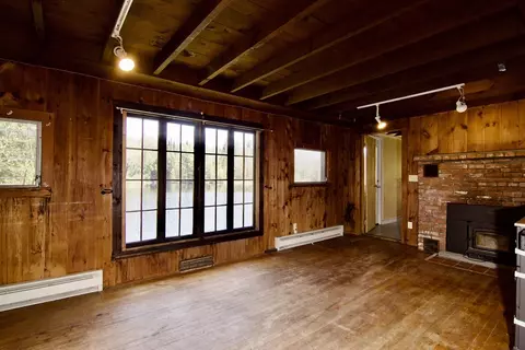 Living - 244 Baker Rd, Shutesbury, MA 01072 photo 4 of 5