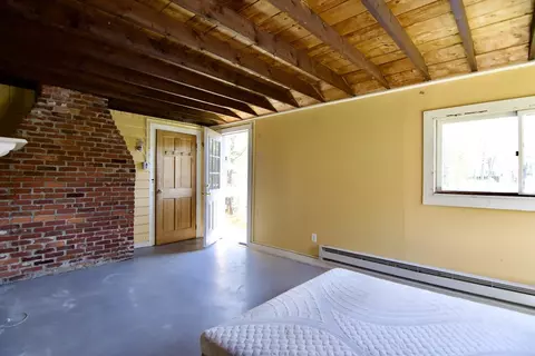 Bedroom - 244 Baker Rd, Shutesbury, MA 01072 photo 4 of 6