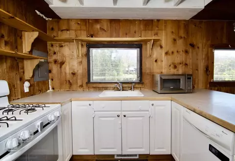 Kitchen - 244 Baker Rd, Shutesbury, MA 01072 photo 4 of 5