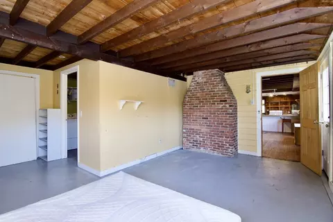 Bedroom - 244 Baker Rd, Shutesbury, MA 01072 photo 1 of 6
