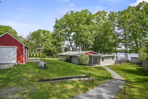 167 Townsend Harbor Rd, Lunenburg, MA 01462