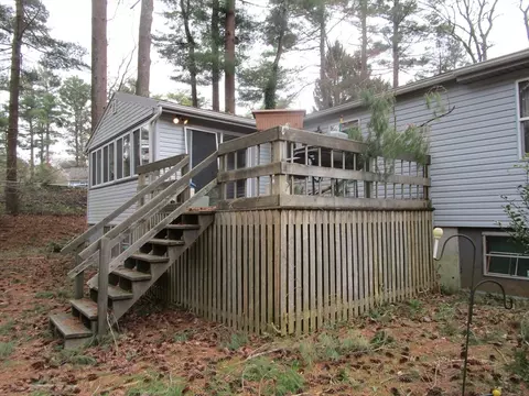 69 Oak St, Hanson, MA 02341 photo 2