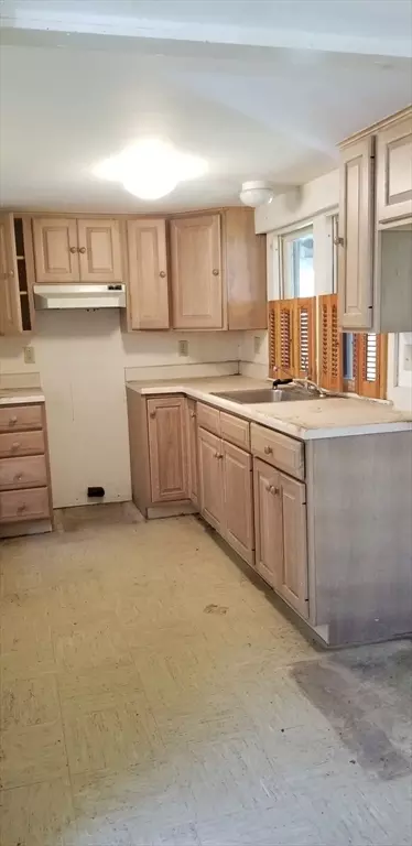 Kitchen - 16 Amherst Rd, Pelham, MA 01002 photo 1 of 1