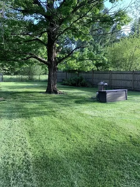 846 E Pleasant, Amherst, MA 01002 photo 34