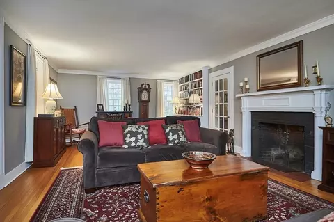 846 E Pleasant, Amherst, MA 01002 photo 3