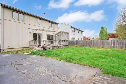 55 Chalmers St, Springfield, MA 01118 photo 16