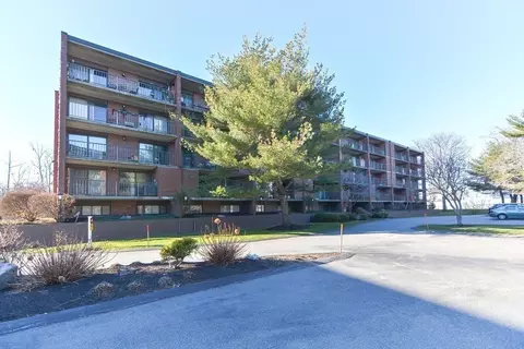 146 Marble St #204, Stoneham, MA 02180