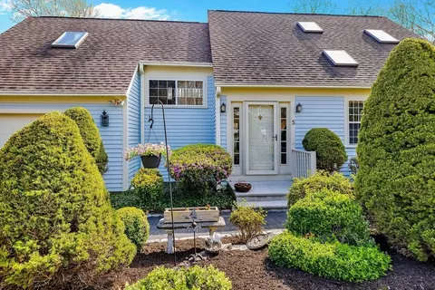 5 Vista Cir, Barnstable, MA 02632 photo 3