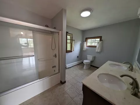 Bath - 2 Sherry Ln, Spencer, MA 01562 photo 1 of 1