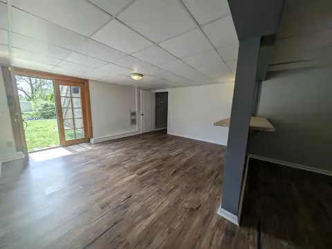 Living - 2 Sherry Ln, Spencer, MA 01562 photo 8 of 12