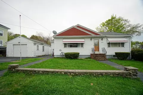 18 Leroy Ave, Lawrence, MA 01841