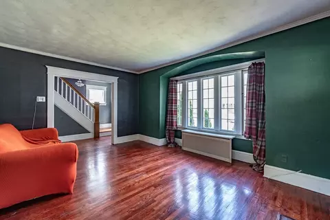 Living - 23 Belvidere St, Springfield, MA 01108 photo 1 of 2
