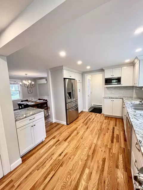 20 Avalon Rd, Stoneham, MA 02180 photo 10