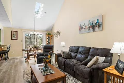 20 Coldspring Dr #D, Sutton, MA 01590 photo 9