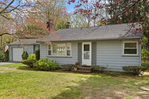 6 Crescent St, West Bridgewater, MA 02379