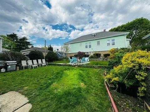 Exterior - 35 Sammet St, Everett, MA 02149 photo 4 of 6