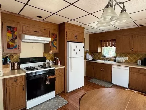 Kitchen - 35 Sammet St, Everett, MA 02149 photo 2 of 2