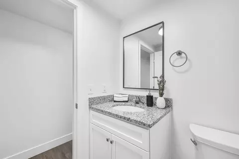 64 Central St #403, Springfield, MA 01105 photo 13