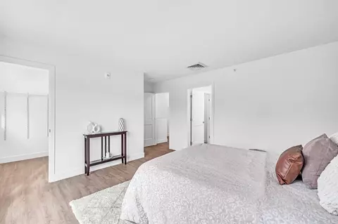 72 Central St #407, Springfield, MA 01105 photo 16