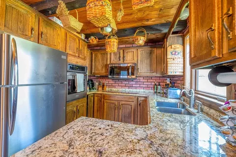 1551 Copicut Rd, Fall River, MA 02720 photo 27