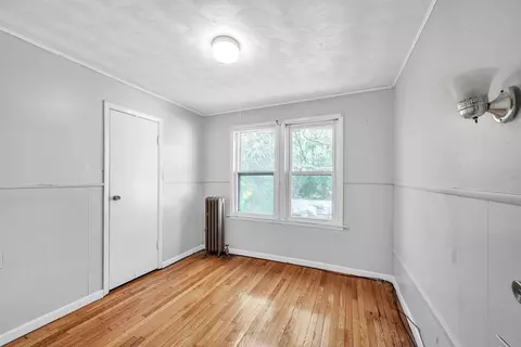 68 Parkside St, Springfield, MA 01104 photo 12