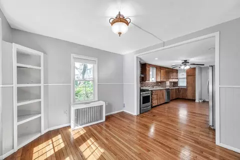 68 Parkside St, Springfield, MA 01104 photo 27