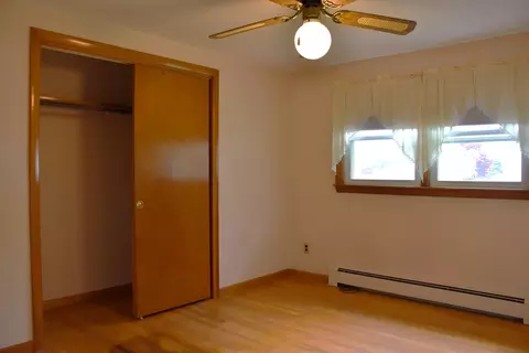5 Orchard Ave, Webster, MA 01570 photo 9