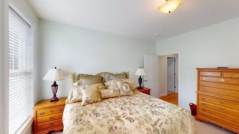 7 Bunker, Chicopee, MA 01020 photo 35