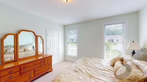 7 Bunker, Chicopee, MA 01020 photo 34