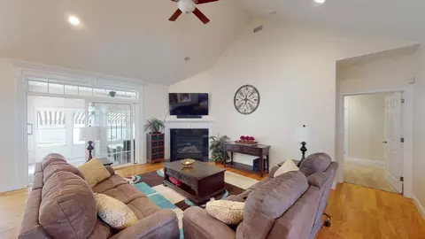 7 Bunker, Chicopee, MA 01020 photo 19