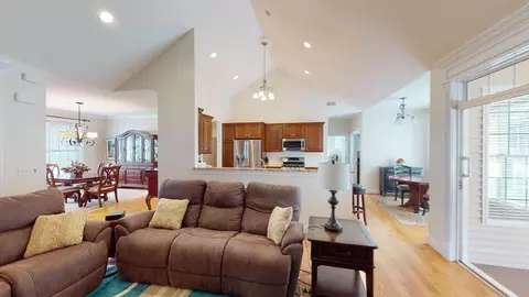 7 Bunker, Chicopee, MA 01020 photo 21