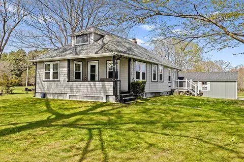 24 N Main St, Berkley, MA 02779