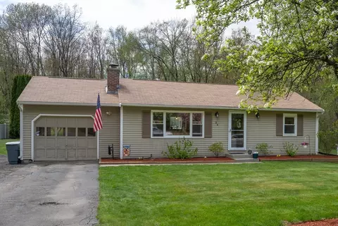 34 Coleman Rd, Southampton, MA 01073
