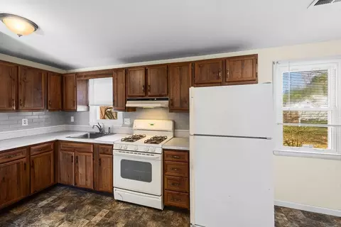 12 Parker Dr, Wareham, MA 02571 photo 7