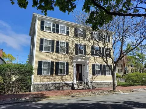 110 Federal #3, Salem, MA 01970