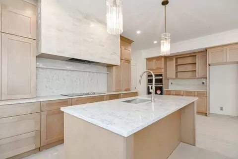 15 Raymond St #2, Boston, MA 02134
