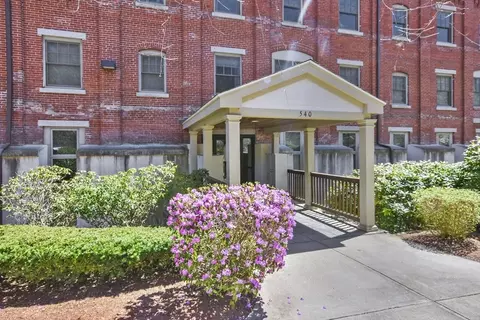 540 Main St #202, Clinton, MA 01510